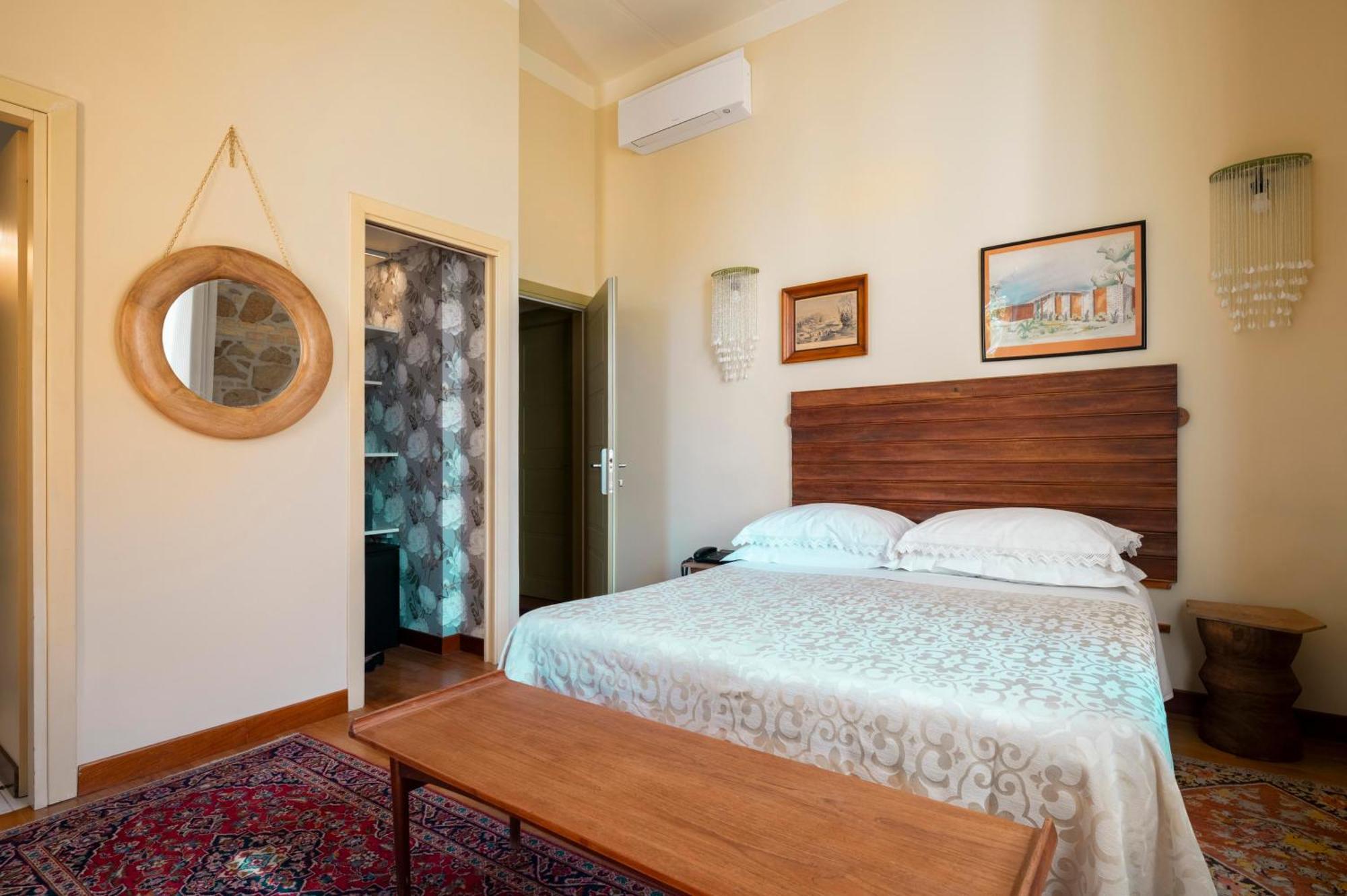 Palm Gallery Hotel — Foto 2